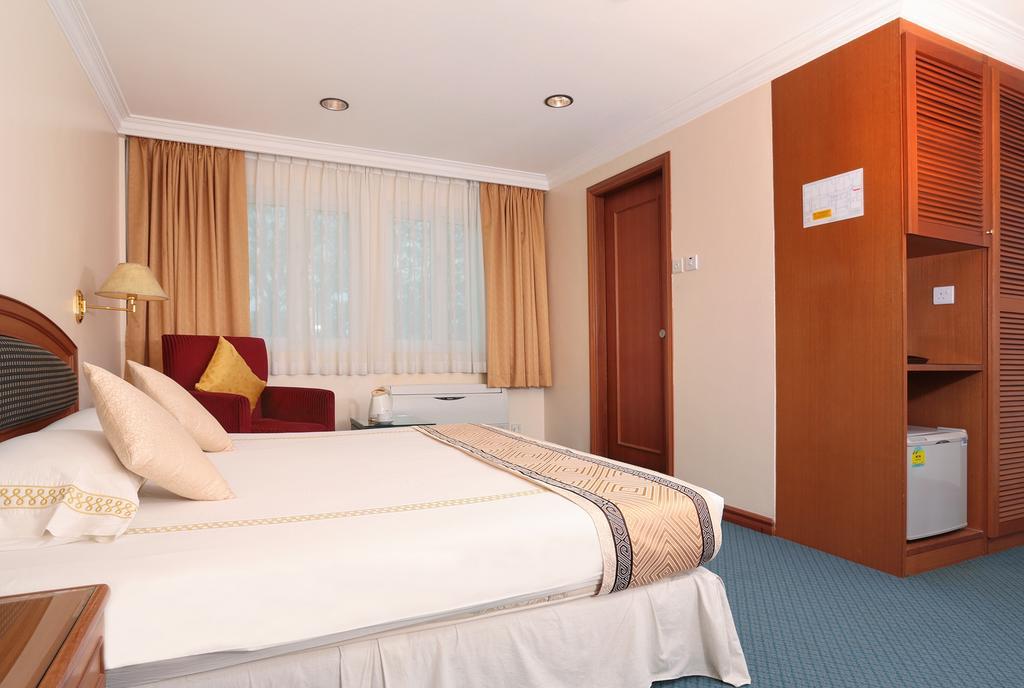 Hotel Sentosa Kuala Belait Szoba fotó