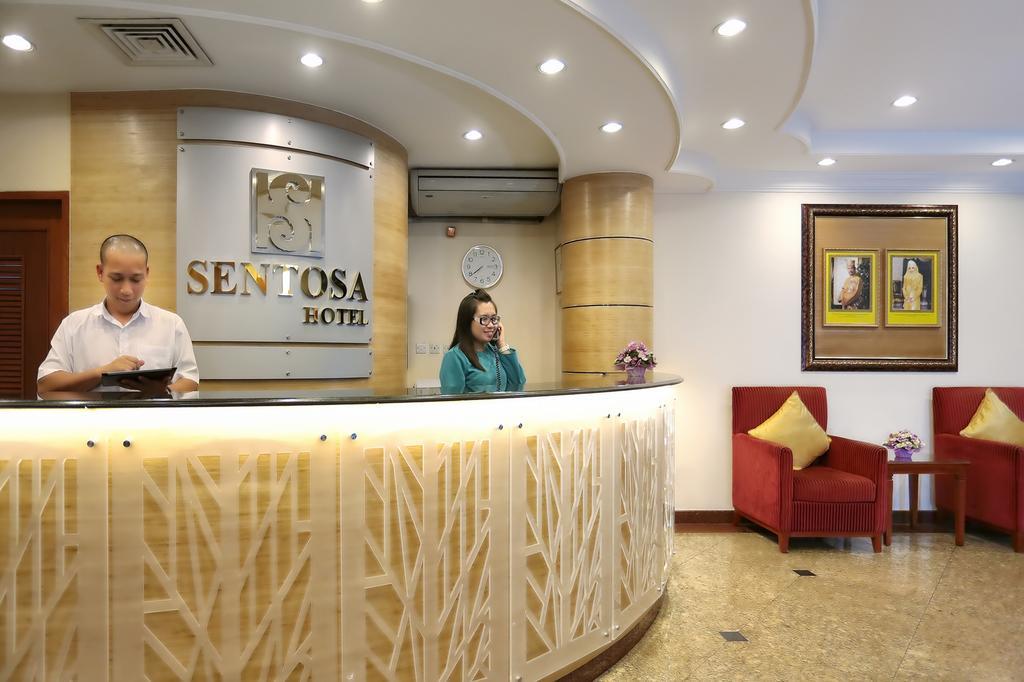 Hotel Sentosa Kuala Belait Kültér fotó